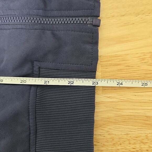 Athleta Brooklyn Bomber‎ Featherweight Jacket Size Small Leopard Medieval Violet - Picture 6 of 11